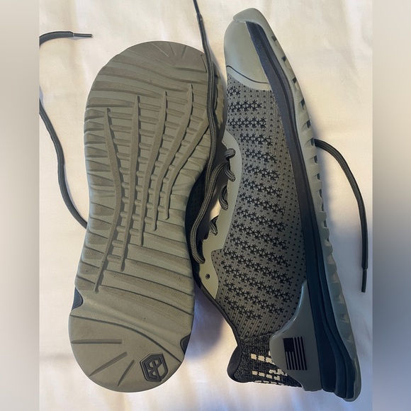 Born Primitive - Picture 6 of 8